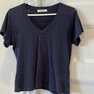 Perfect White Tee navy v-neck tee